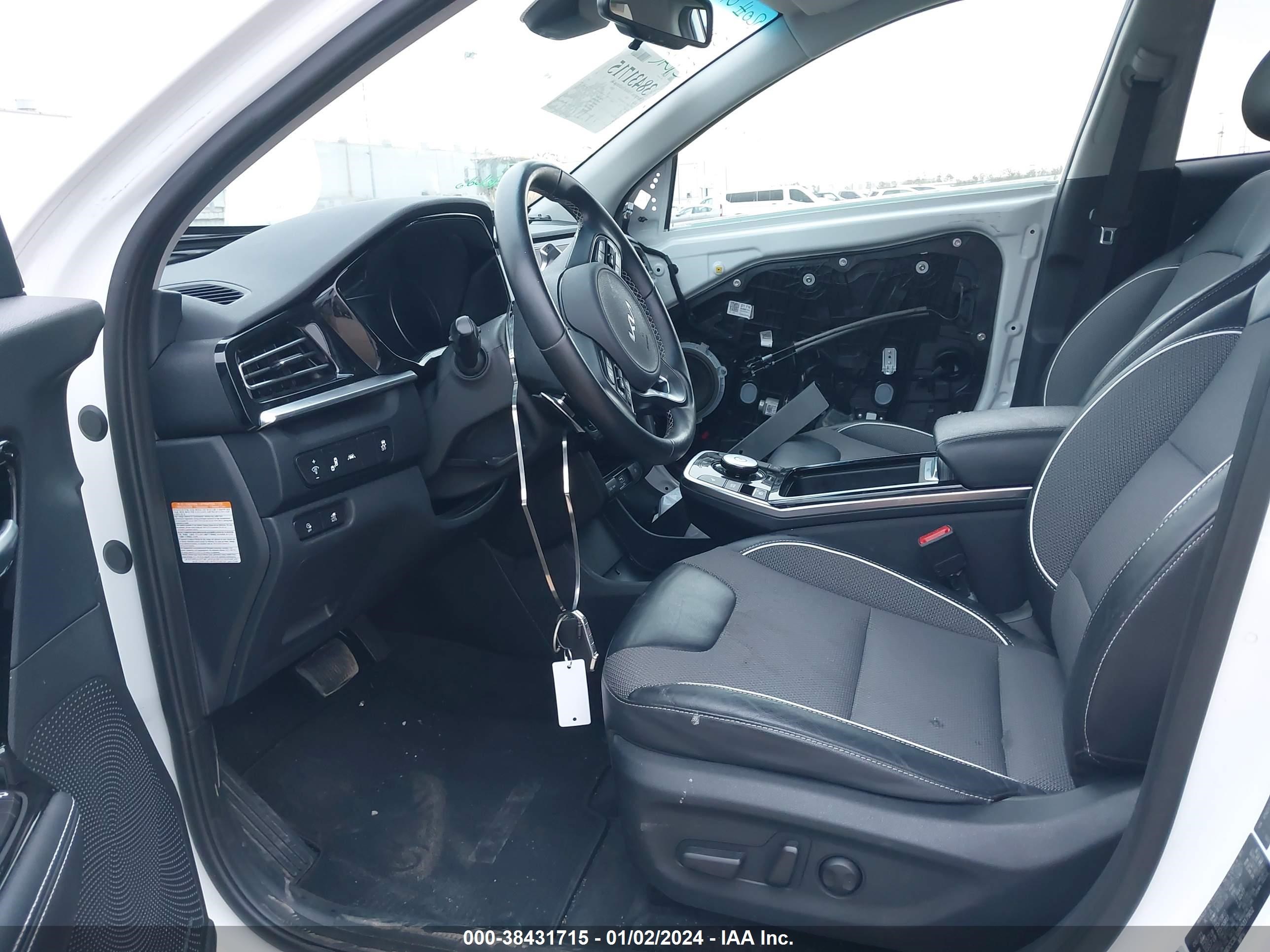 Photo 4 VIN: KNDCC3LG8N5117902 - KIA NIRO 