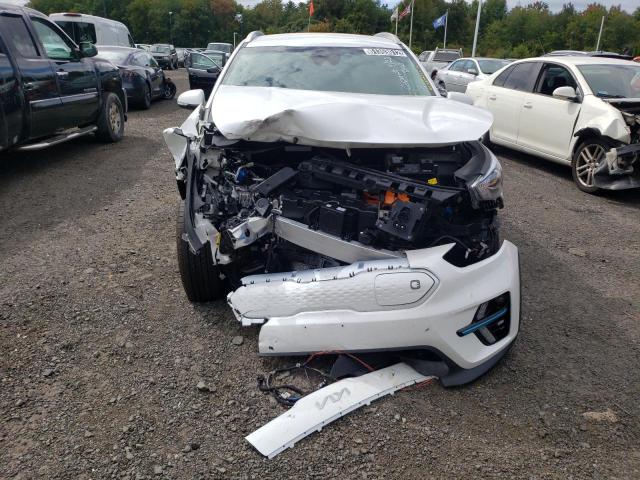 Photo 8 VIN: KNDCC3LG8N5161138 - KIA NIRO S 