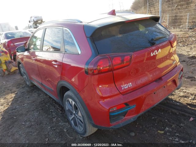 Photo 2 VIN: KNDCC3LG9N5141562 - KIA NIRO EV 