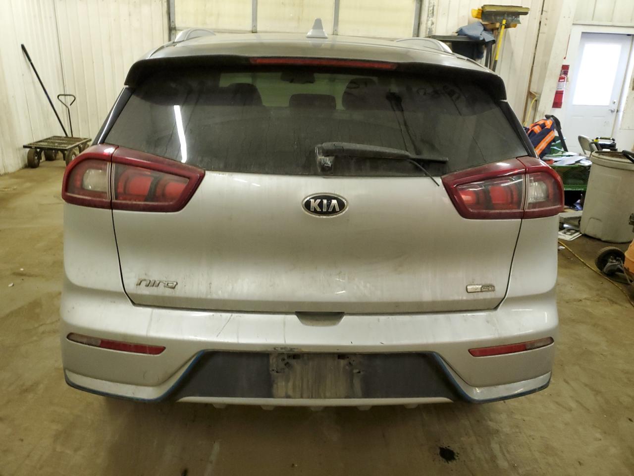 Photo 5 VIN: KNDCD3LD4J5163983 - KIA NIRO 