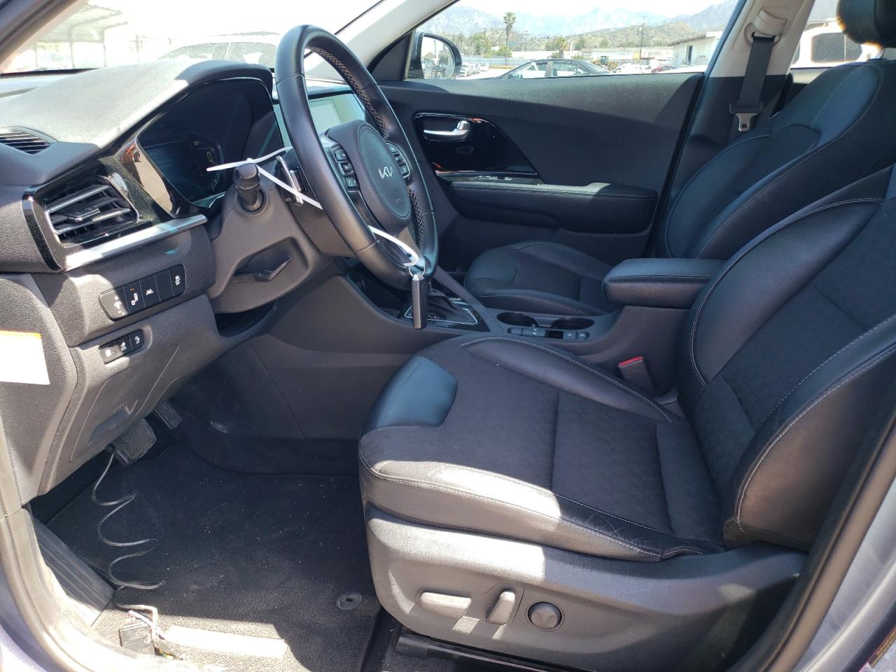 Photo 6 VIN: KNDCD3LD7N5538240 - KIA NIRO 