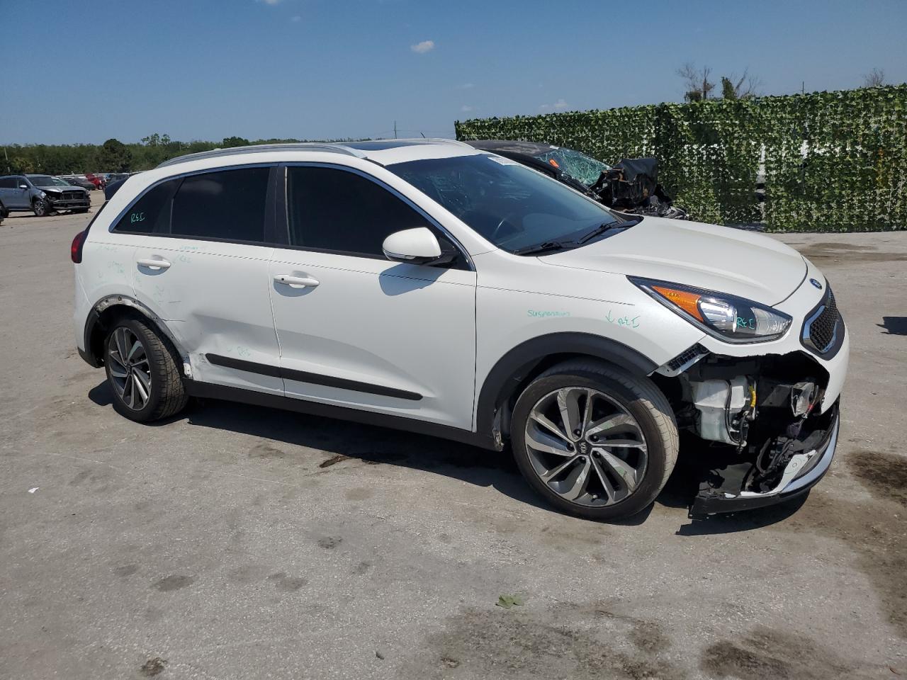 Photo 3 VIN: KNDCE3LC2K5301025 - KIA NIRO 