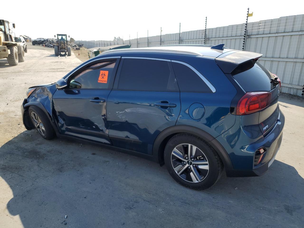 Photo 1 VIN: KNDCE3LC3L5413236 - KIA NIRO 