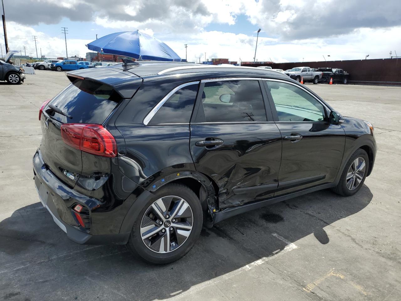 Photo 2 VIN: KNDCE3LC4L5438906 - KIA NIRO 