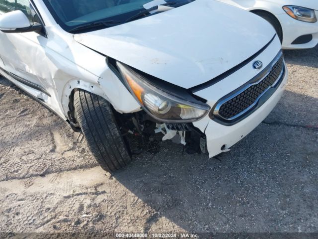 Photo 5 VIN: KNDCE3LC5H5040997 - KIA NIRO 