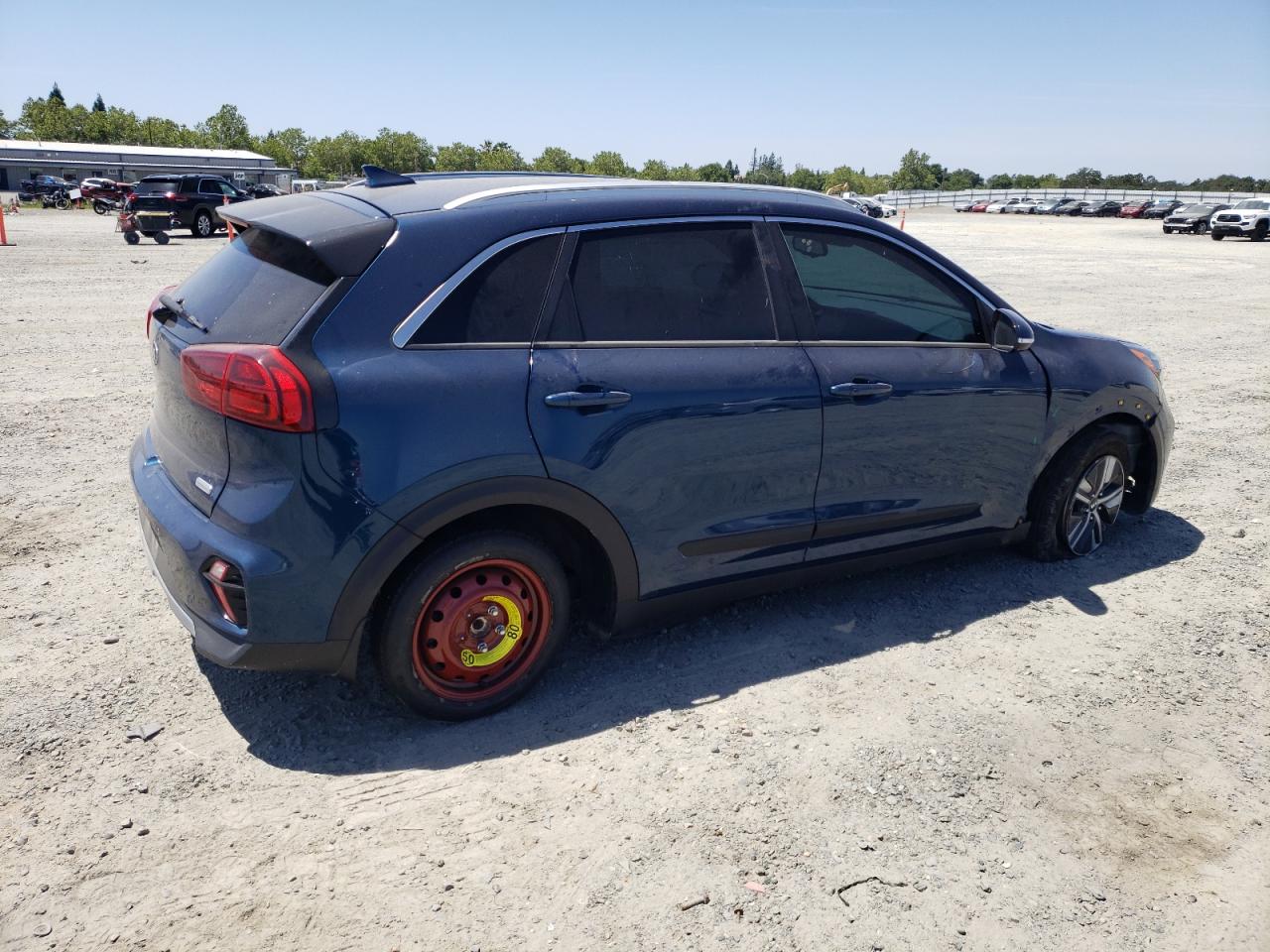 Photo 2 VIN: KNDCE3LC5L5366372 - KIA NIRO 