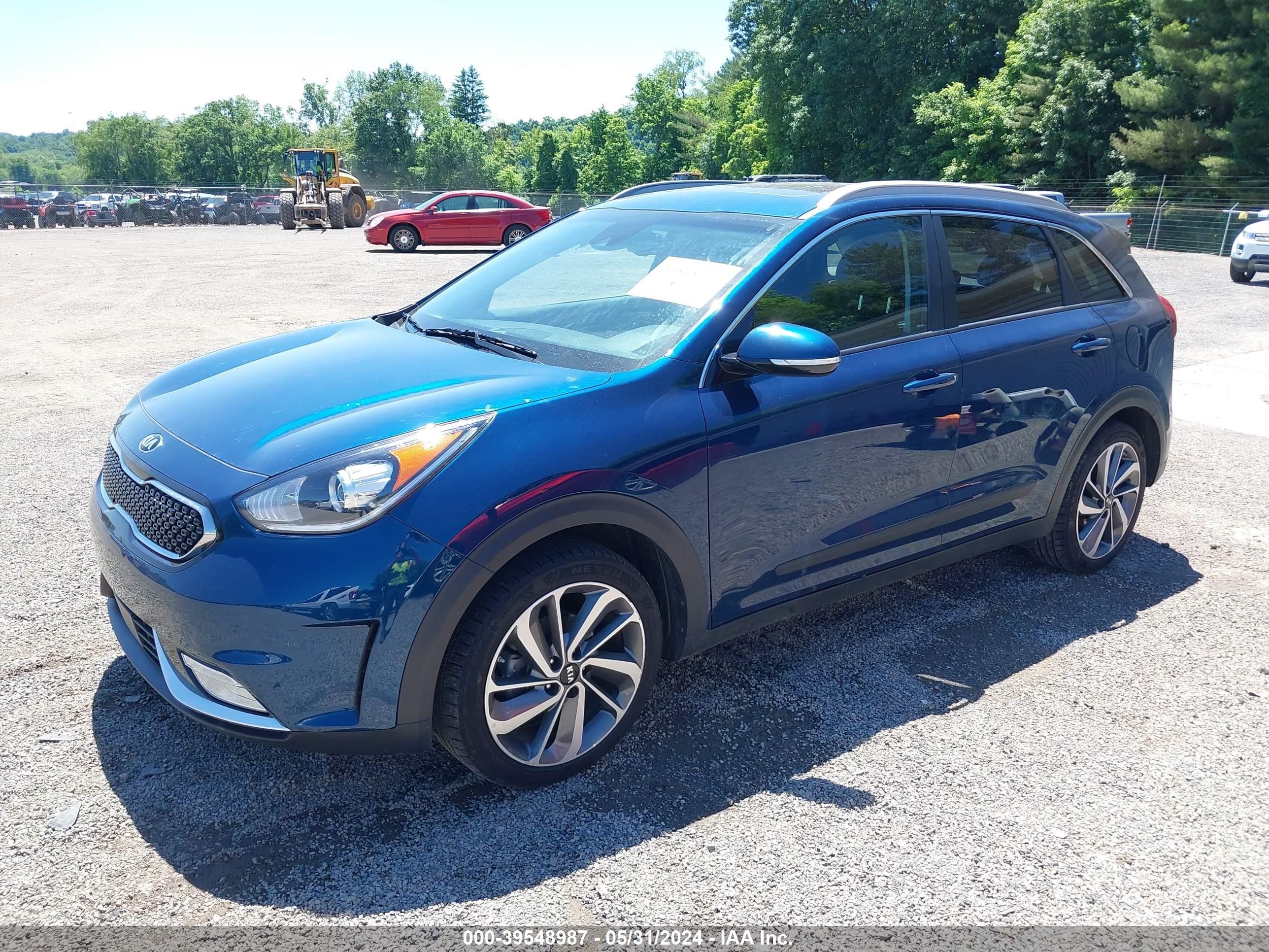 Photo 1 VIN: KNDCE3LC6K5304252 - KIA NIRO 