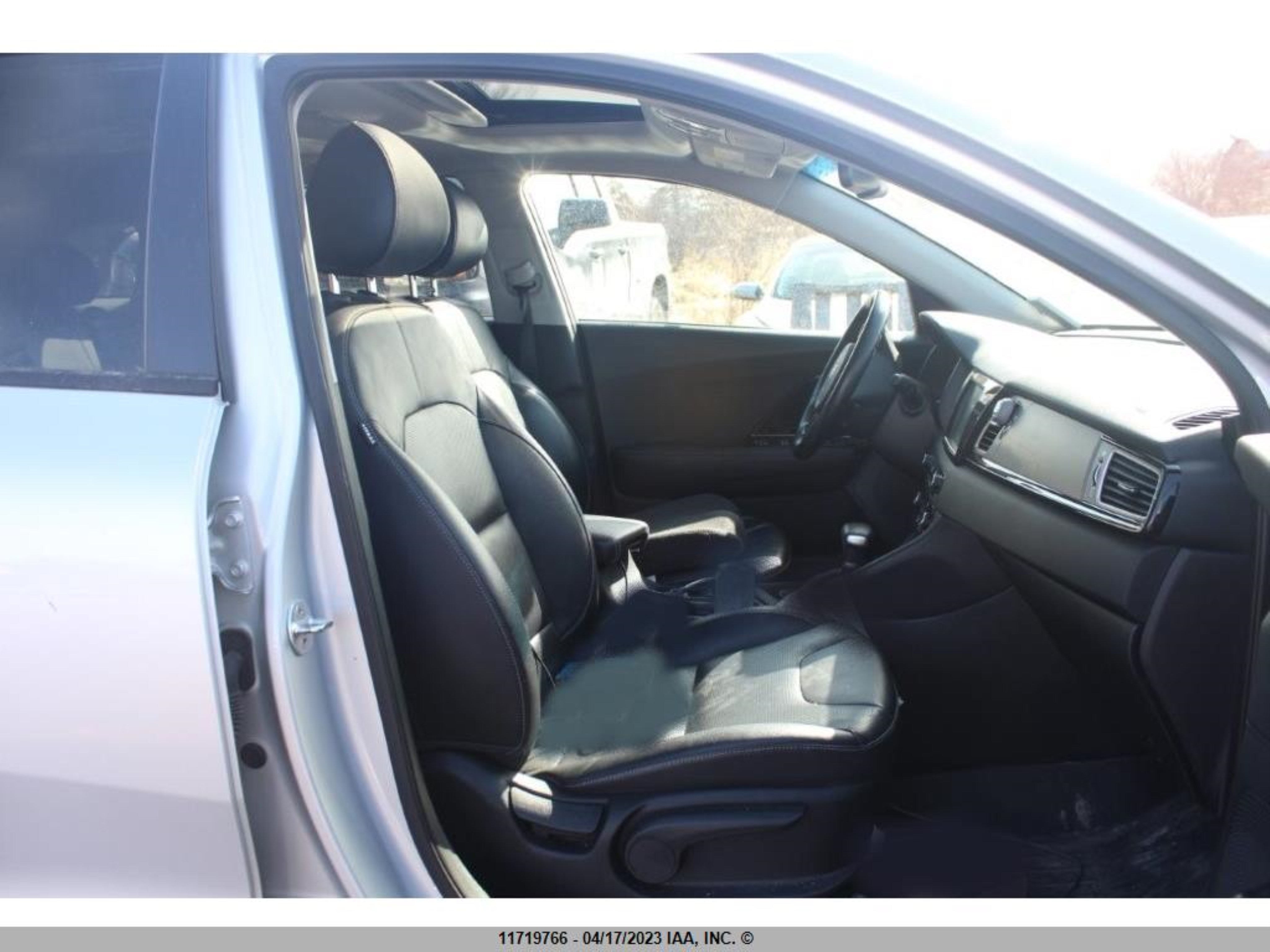 Photo 5 VIN: KNDCE3LC7J5160404 - KIA NIRO 