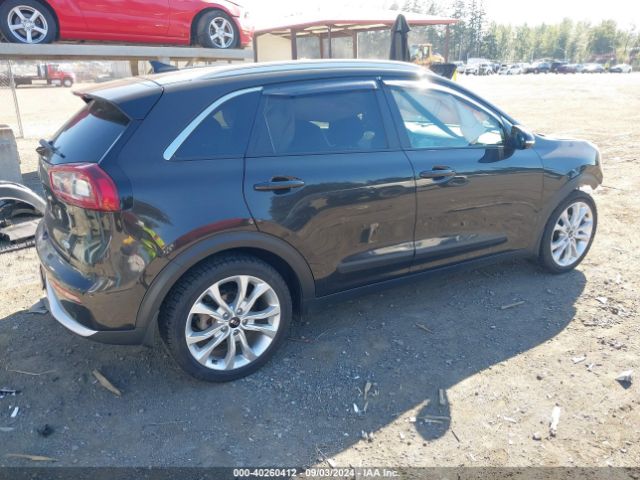 Photo 3 VIN: KNDCE3LC9H5075686 - KIA NIRO 