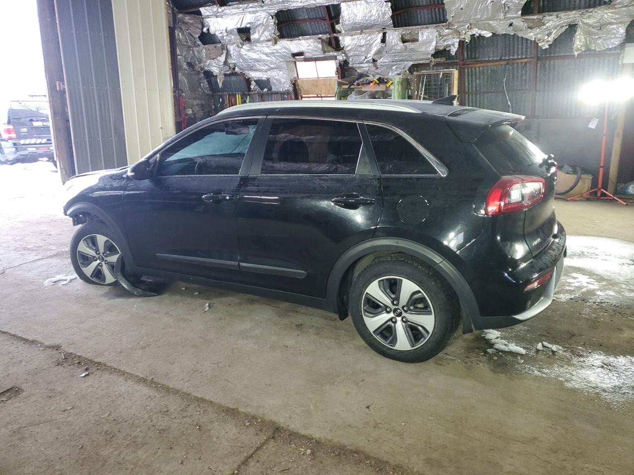 Photo 1 VIN: KNDCE3LC9J5152479 - KIA NIRO 