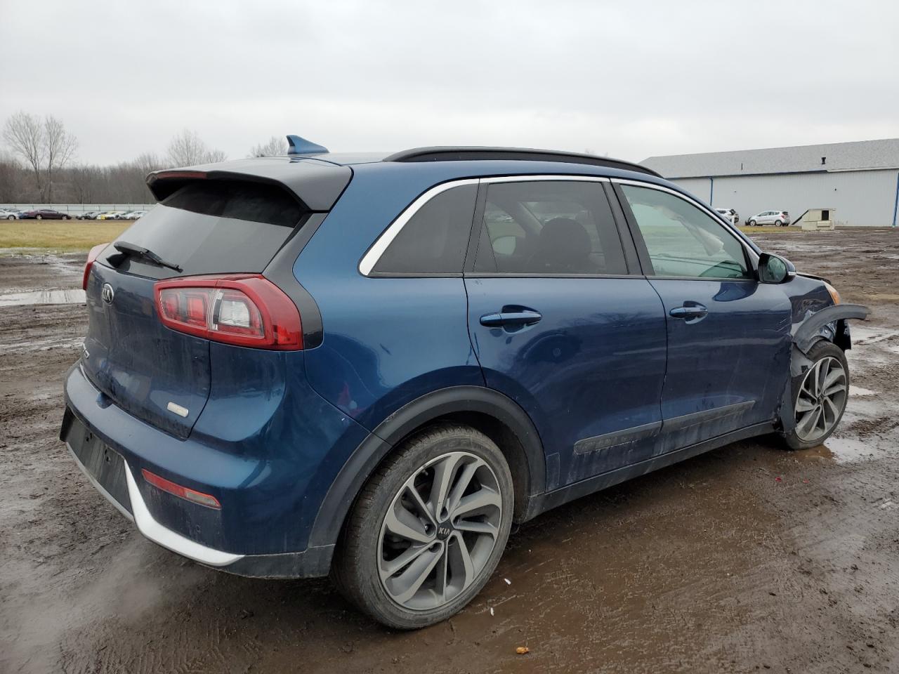 Photo 2 VIN: KNDCE3LCXH5032281 - KIA NIRO 