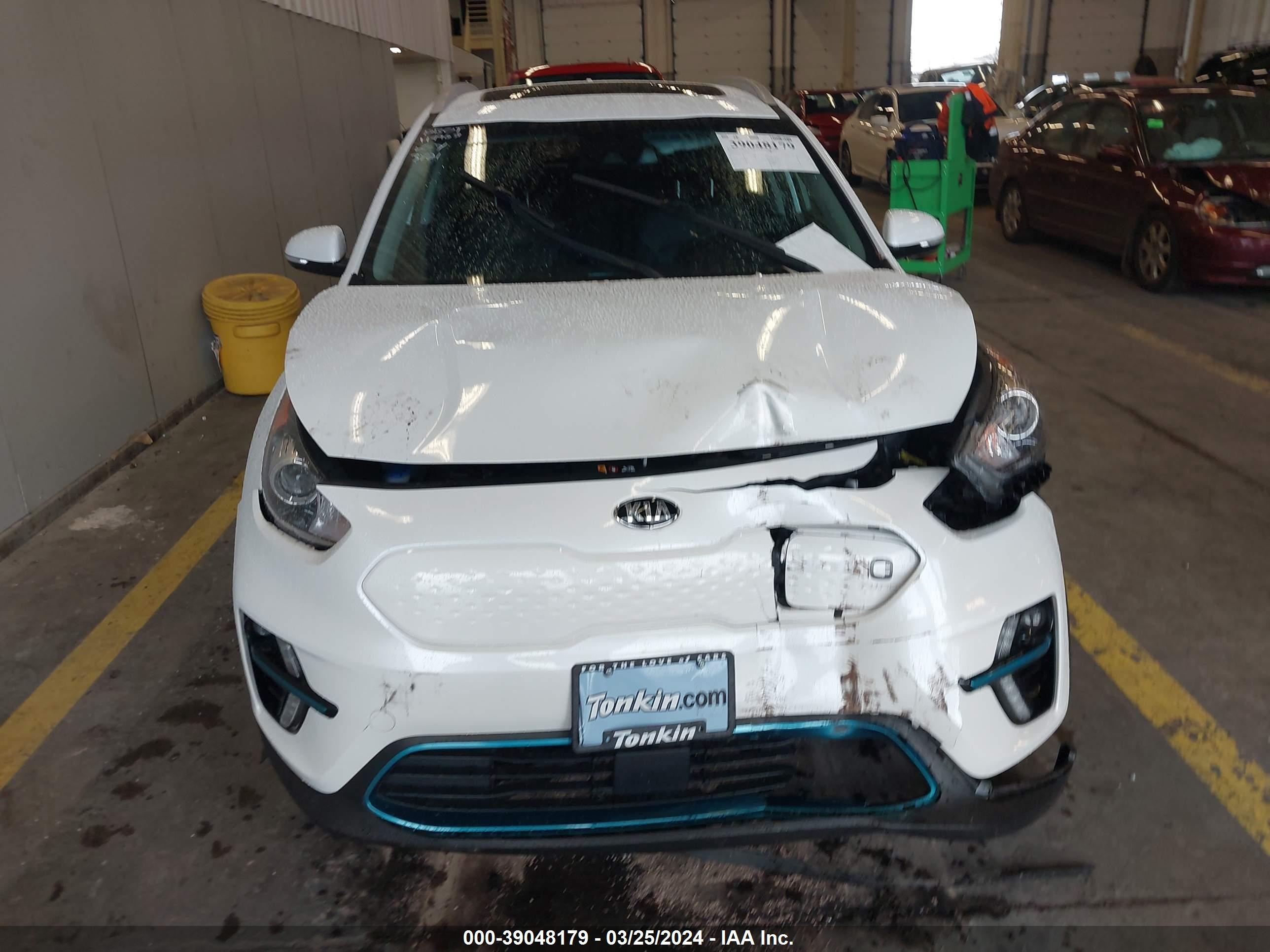 Photo 10 VIN: KNDCE3LG1K5015542 - KIA NIRO 