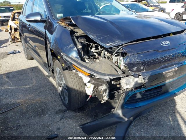 Photo 5 VIN: KNDCE3LG3K5017647 - KIA NIRO EV 