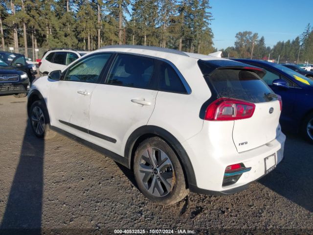 Photo 2 VIN: KNDCE3LG5K5017892 - KIA NIRO 