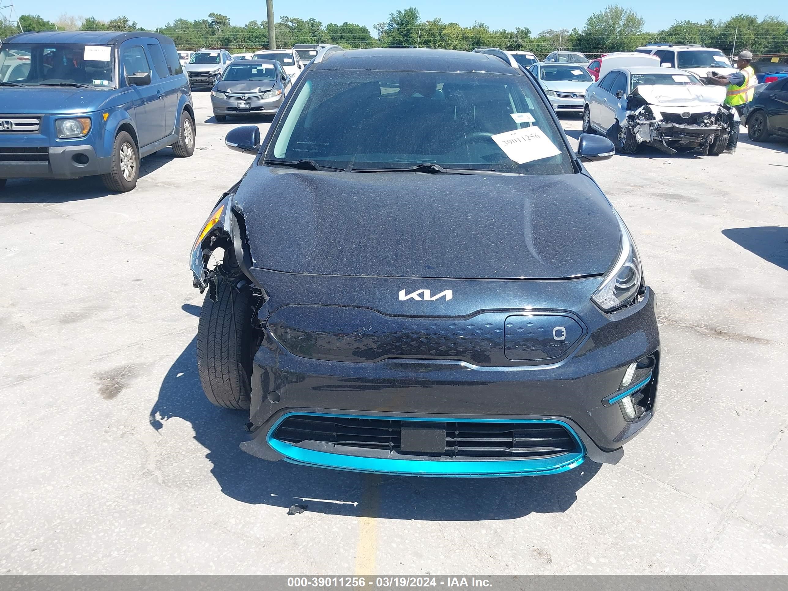 Photo 11 VIN: KNDCE3LG7N5124107 - KIA NIRO 