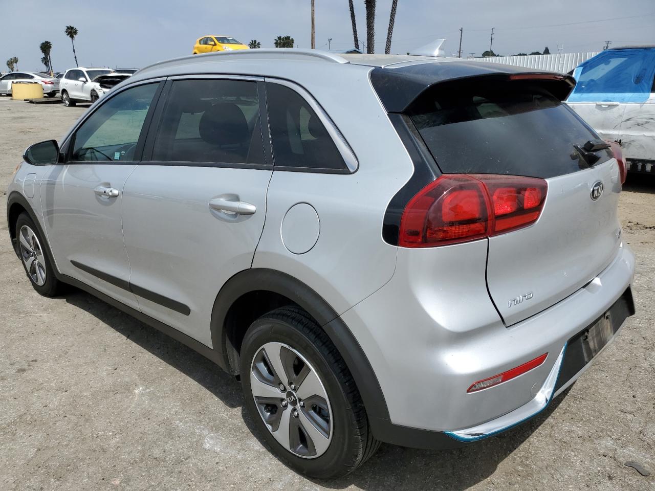 Photo 1 VIN: KNDCM3LD0K5335069 - KIA NIRO 