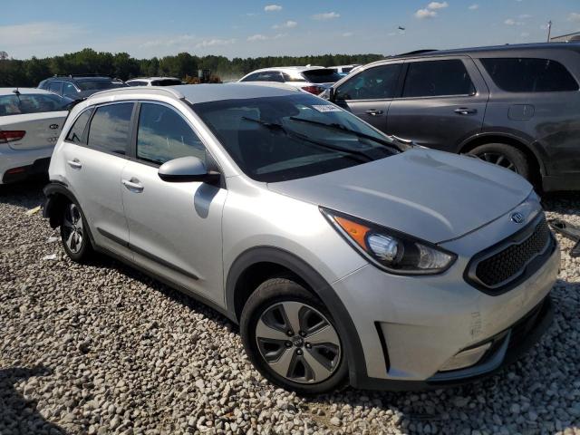 Photo 3 VIN: KNDCM3LD2J5153095 - KIA NIRO LX 