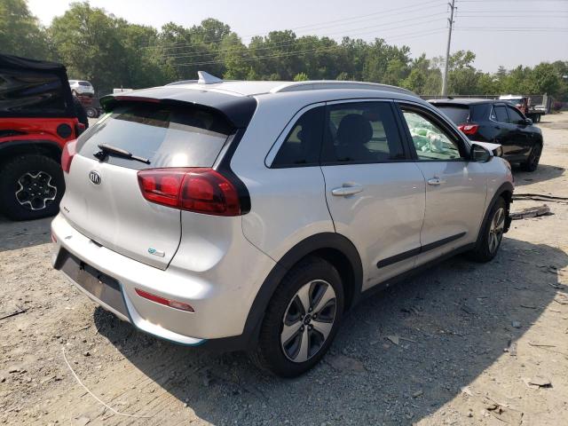 Photo 2 VIN: KNDCM3LD5K5218636 - KIA NIRO LX 