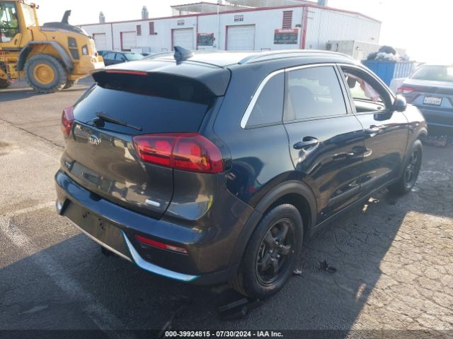 Photo 3 VIN: KNDCM3LD8K5218551 - KIA NIRO 