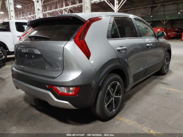 Photo 3 VIN: KNDCP3LE0R5205738 - KIA NIRO 