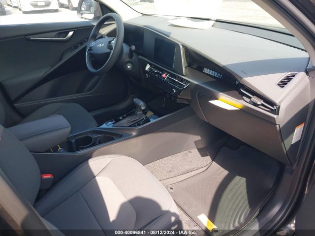 Photo 4 VIN: KNDCP3LE2R5190000 - KIA NIRO 