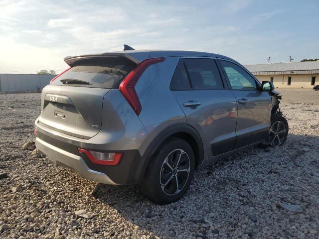 Photo 2 VIN: KNDCP3LE4P5065190 - KIA NIRO LX 