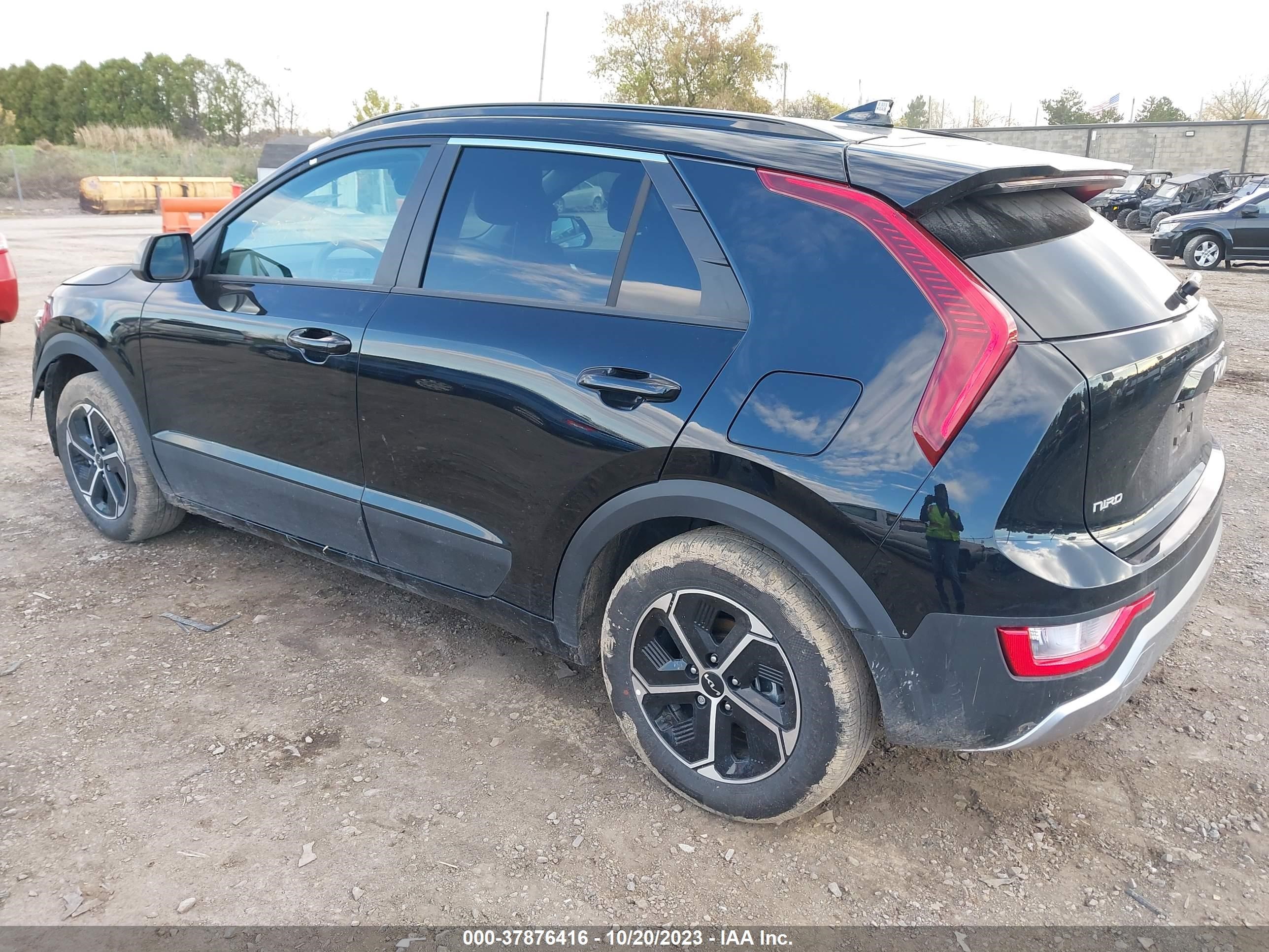 Photo 2 VIN: KNDCP3LE4P5090817 - KIA NIRO 