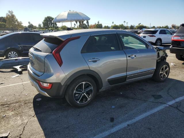 Photo 2 VIN: KNDCP3LE6P5070018 - KIA NIRO 