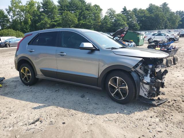 Photo 3 VIN: KNDCP3LE7P5064888 - KIA NIRO LX 