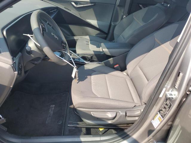 Photo 6 VIN: KNDCP3LE7P5064888 - KIA NIRO LX 