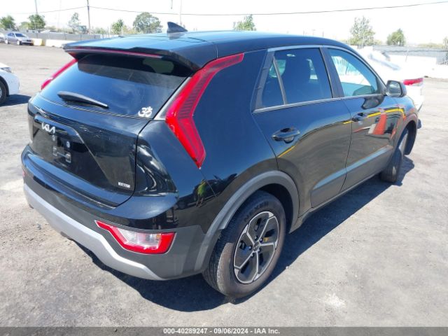 Photo 3 VIN: KNDCP3LE7R5121190 - KIA NIRO 