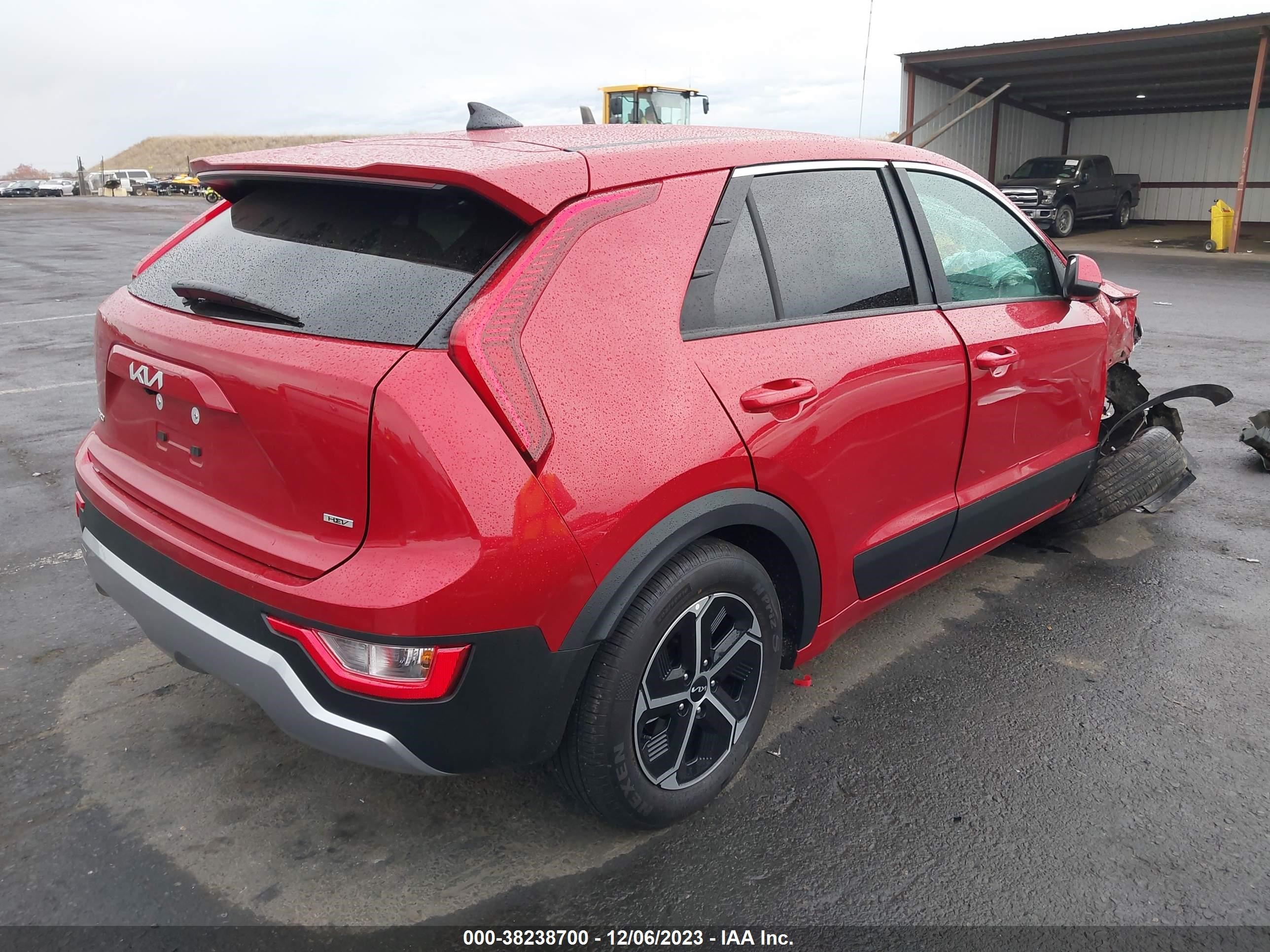 Photo 3 VIN: KNDCP3LE8R5126348 - KIA NIRO 