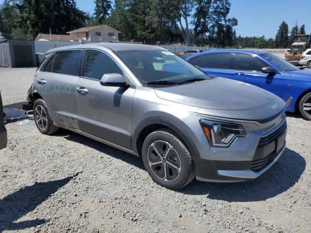 Photo 3 VIN: KNDCP3LE9P5065556 - KIA NIRO LX 