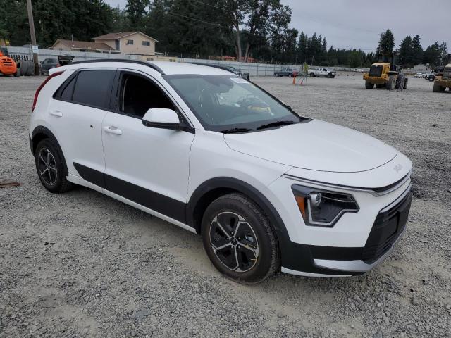 Photo 3 VIN: KNDCP3LEXP5090286 - KIA NIRO LX 