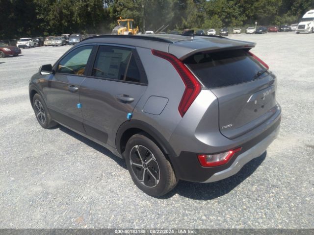 Photo 2 VIN: KNDCP3LEXR5195557 - KIA NIRO 