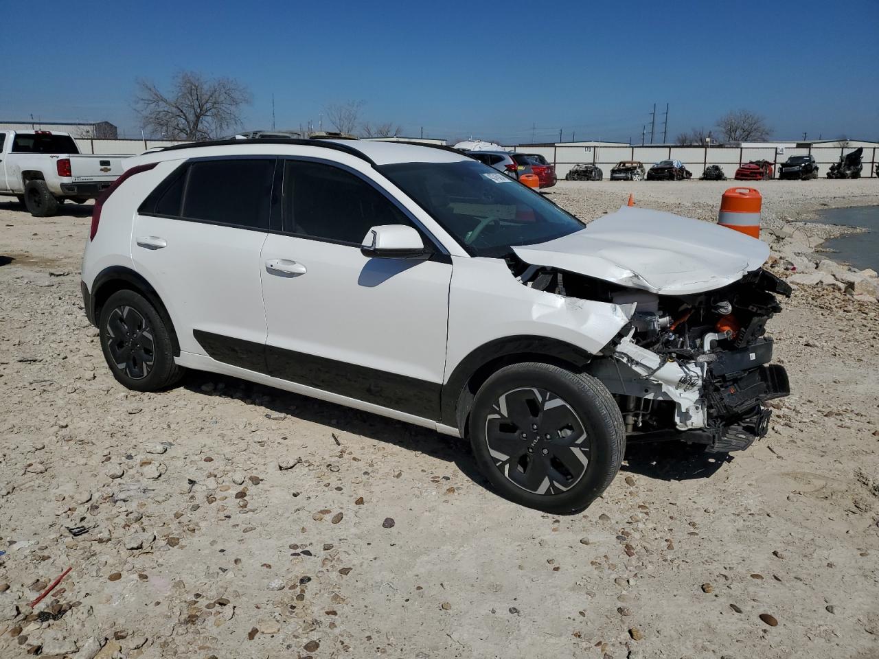 Photo 3 VIN: KNDCR3L15P5016328 - KIA NIRO 