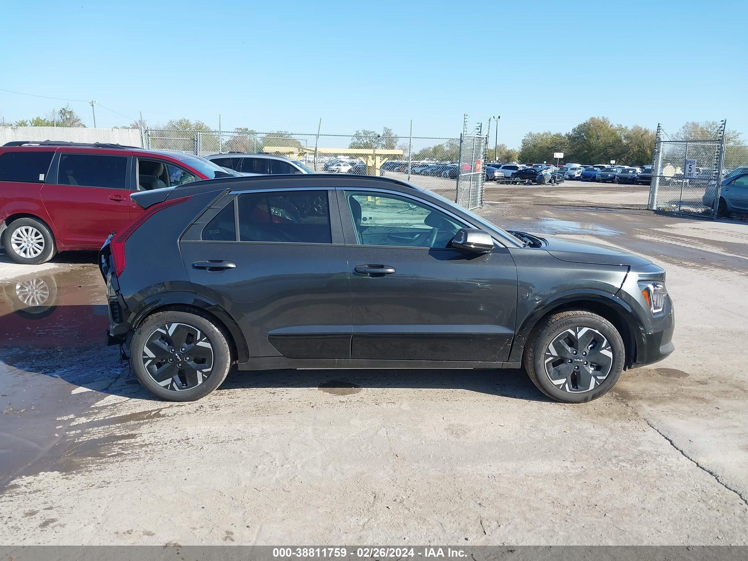 Photo 13 VIN: KNDCR3L16R5080672 - KIA NIRO 