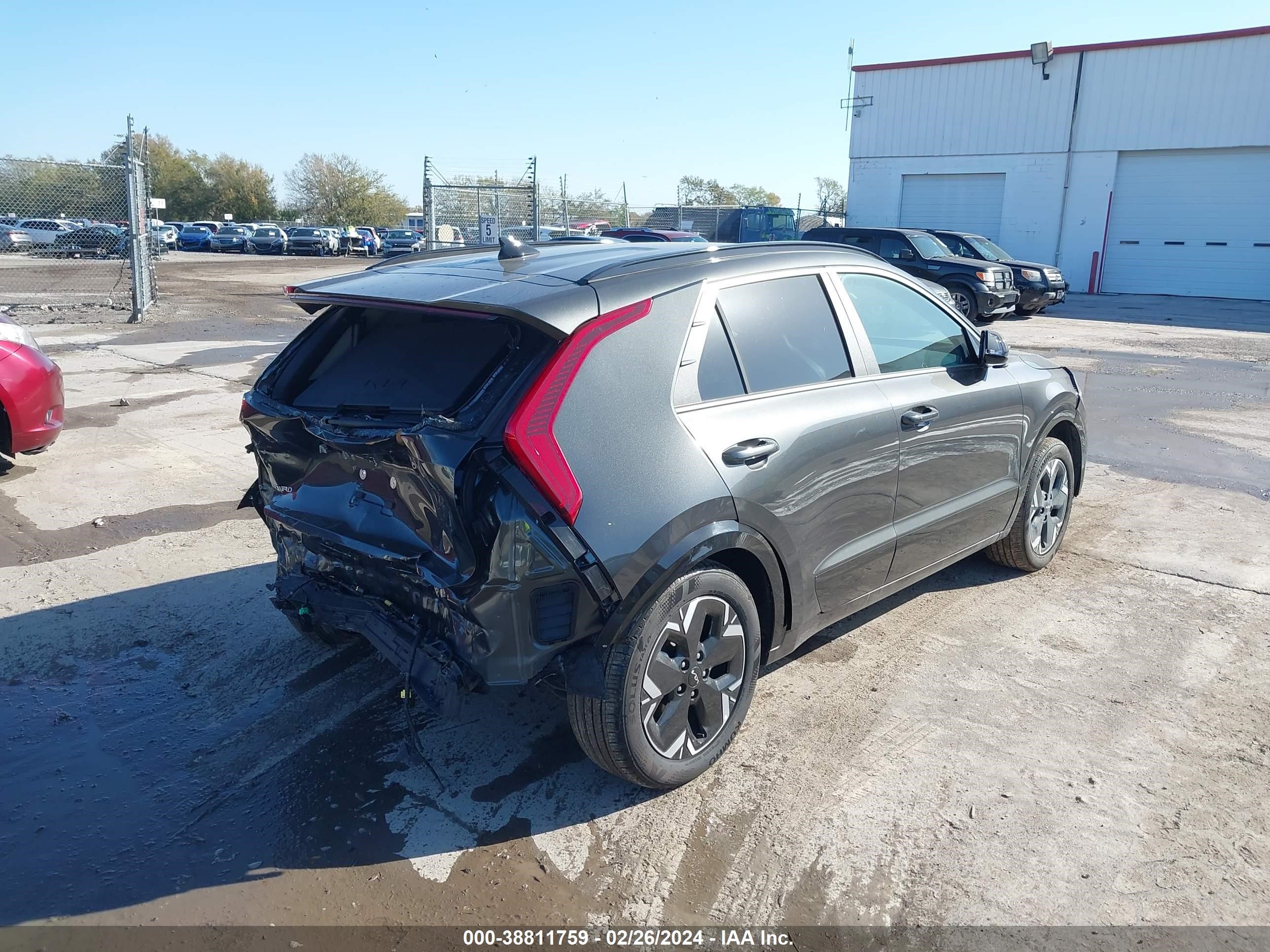 Photo 3 VIN: KNDCR3L16R5080672 - KIA NIRO 