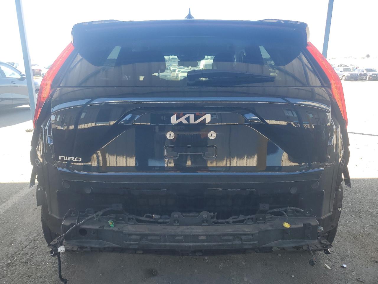 Photo 5 VIN: KNDCR3L1XP5025820 - KIA NIRO 