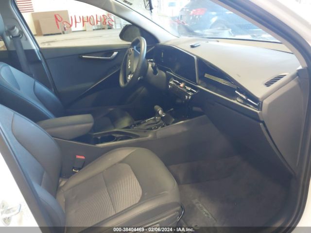 Photo 4 VIN: KNDCR3LE0P5046680 - KIA NIRO 