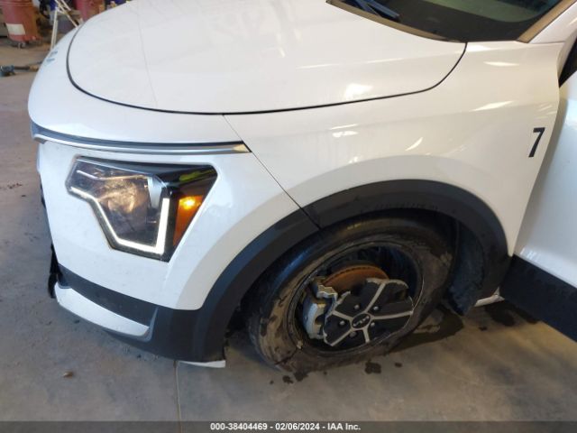 Photo 5 VIN: KNDCR3LE0P5046680 - KIA NIRO 