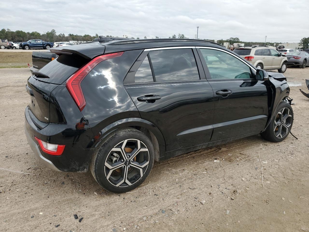 Photo 2 VIN: KNDCR3LE0P5056500 - KIA NIRO 