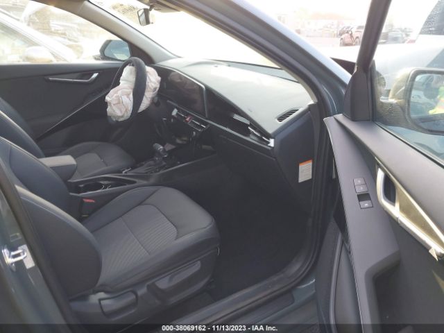 Photo 4 VIN: KNDCR3LE0P5118011 - KIA NIRO 