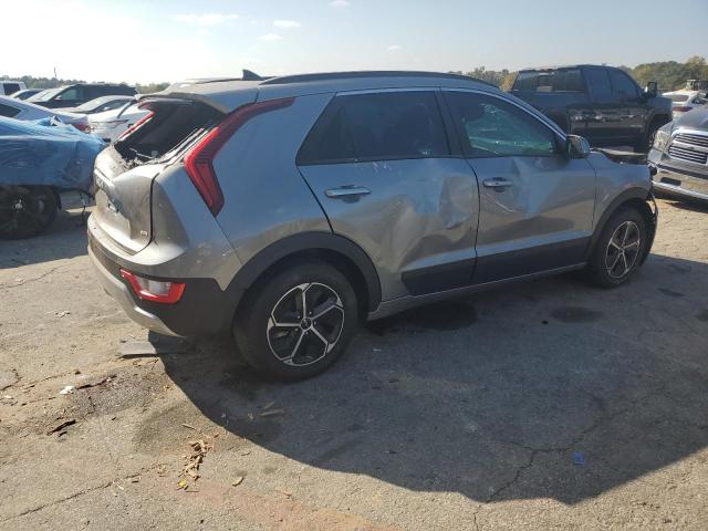 Photo 2 VIN: KNDCR3LE2R5143561 - KIA NIRO EX 