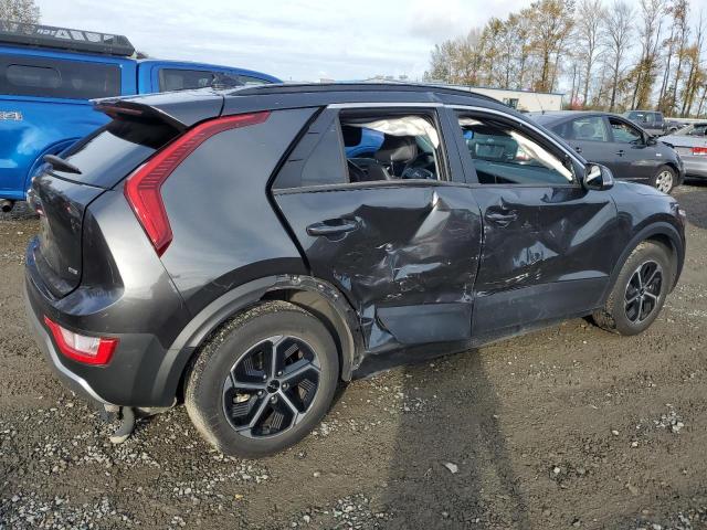 Photo 2 VIN: KNDCR3LE4P5035858 - KIA NIRO EX 