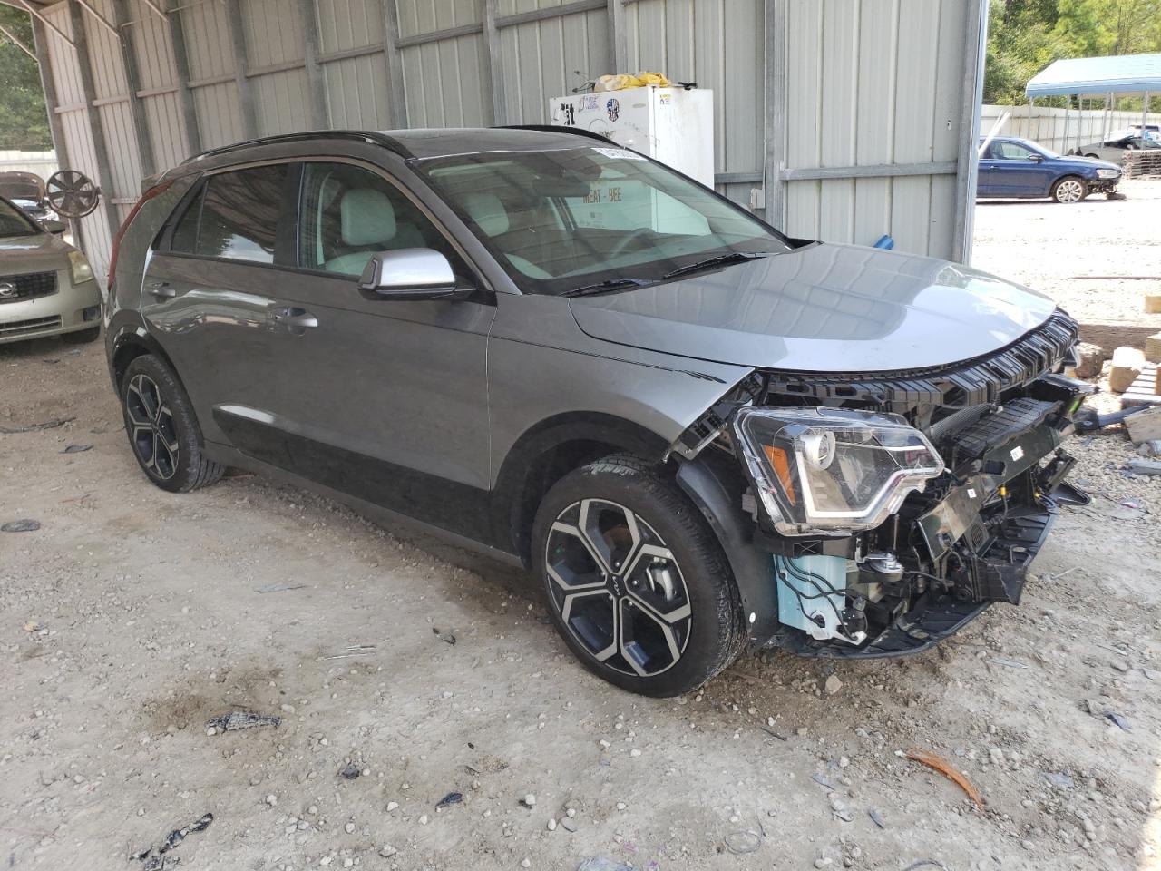 Photo 3 VIN: KNDCR3LE4P5058332 - KIA NIRO 