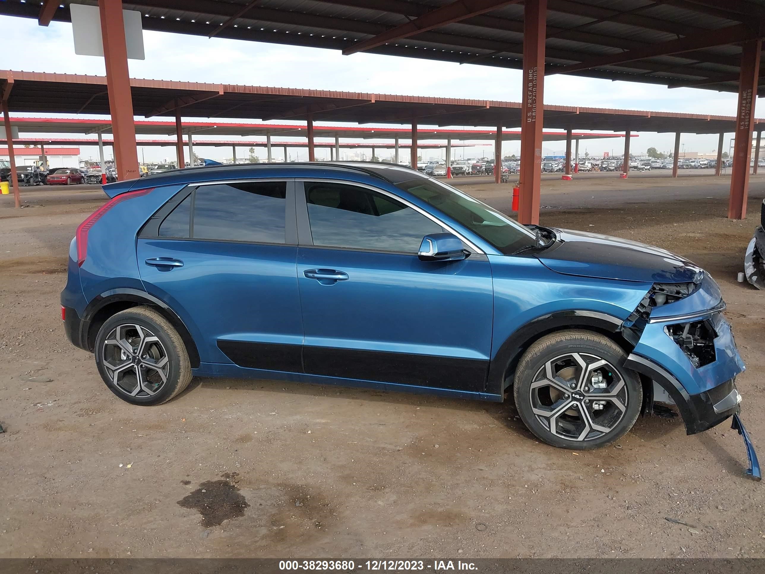 Photo 13 VIN: KNDCR3LE6R5130943 - KIA NIRO 