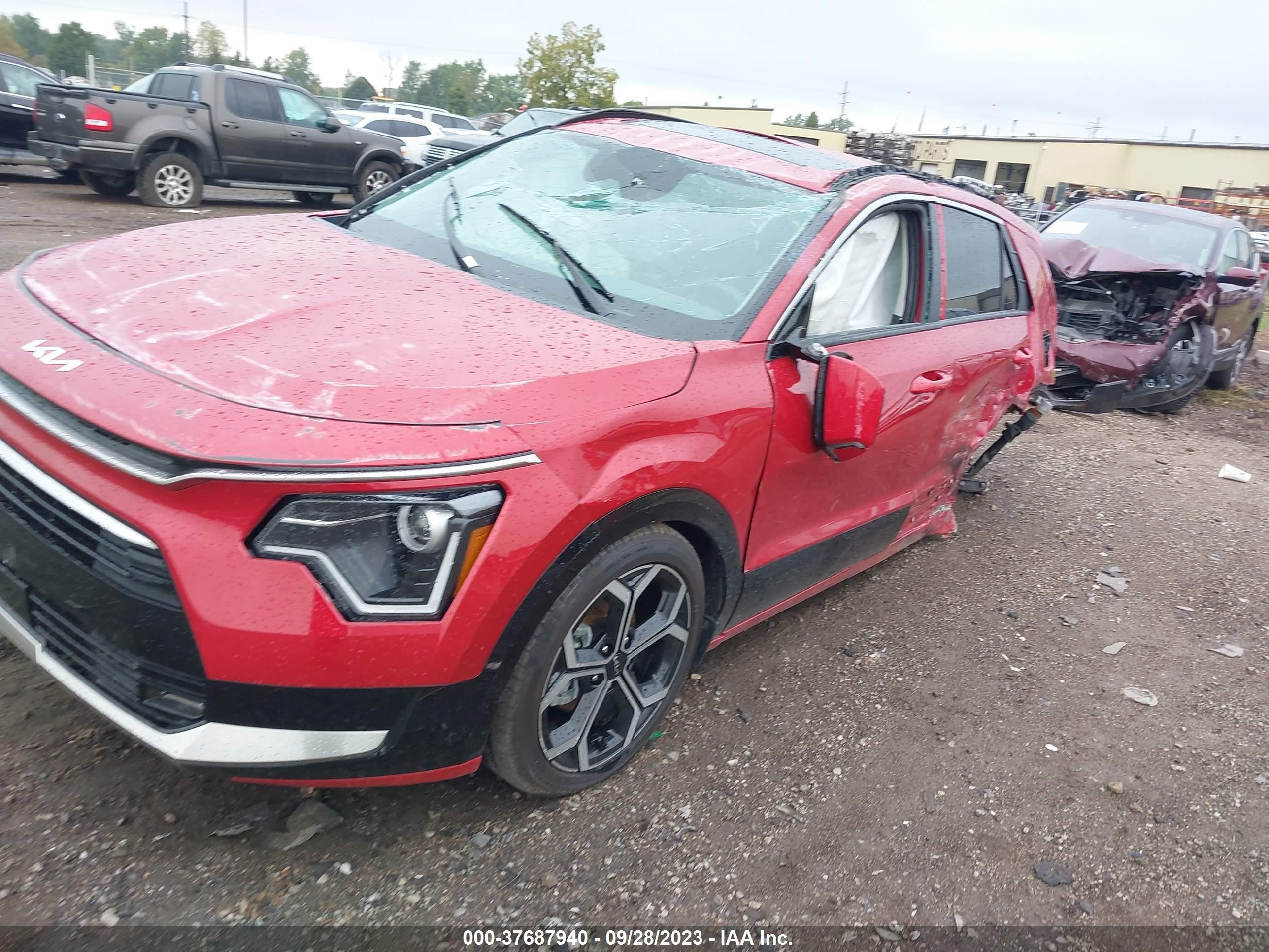 Photo 1 VIN: KNDCR3LEXP5042264 - KIA NIRO 