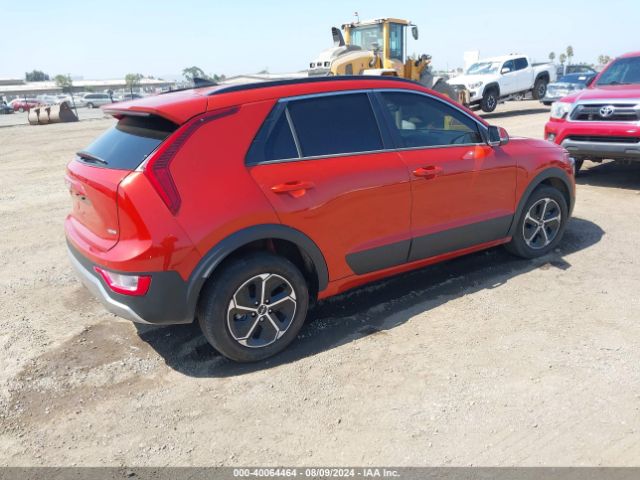 Photo 3 VIN: KNDCS3LF0P5067610 - KIA NIRO 