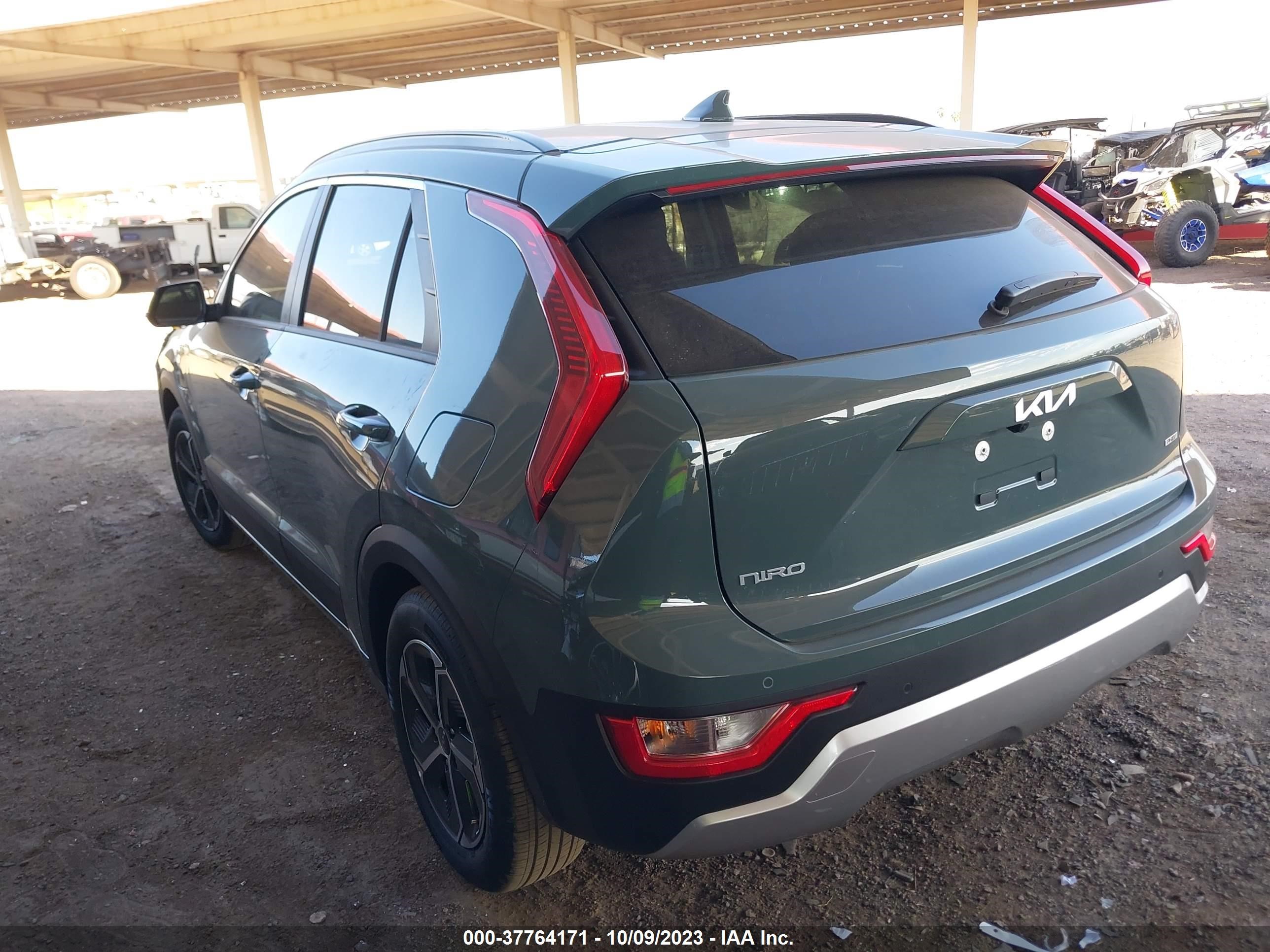 Photo 2 VIN: KNDCS3LF4P5075550 - KIA NIRO 